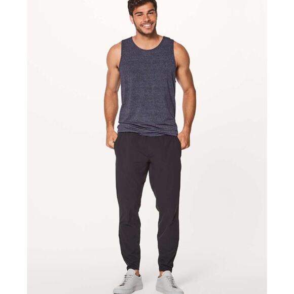 Lululemon black in mind pant 29" inseam - size medium - Picture 1 of 8